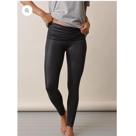 Boob Maternity and Post Pregnancy Glam Leggings - Picture 5 of 7